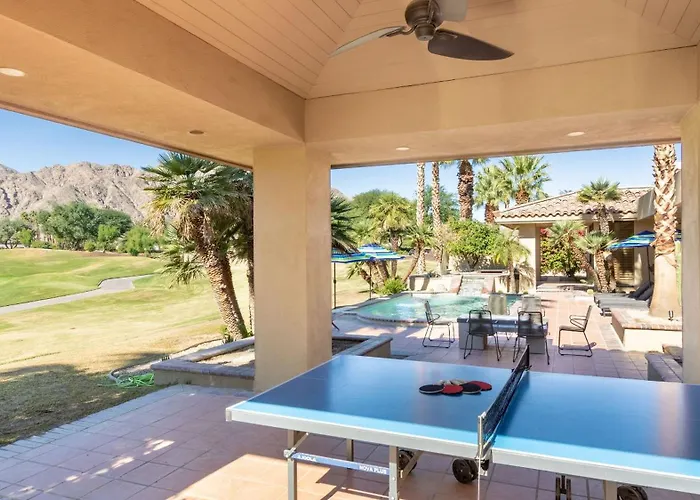 Moonshine By Avantstay Modern Stylish Estate W Bar Fire Pit Hot Tub 5 Bd La Quinta